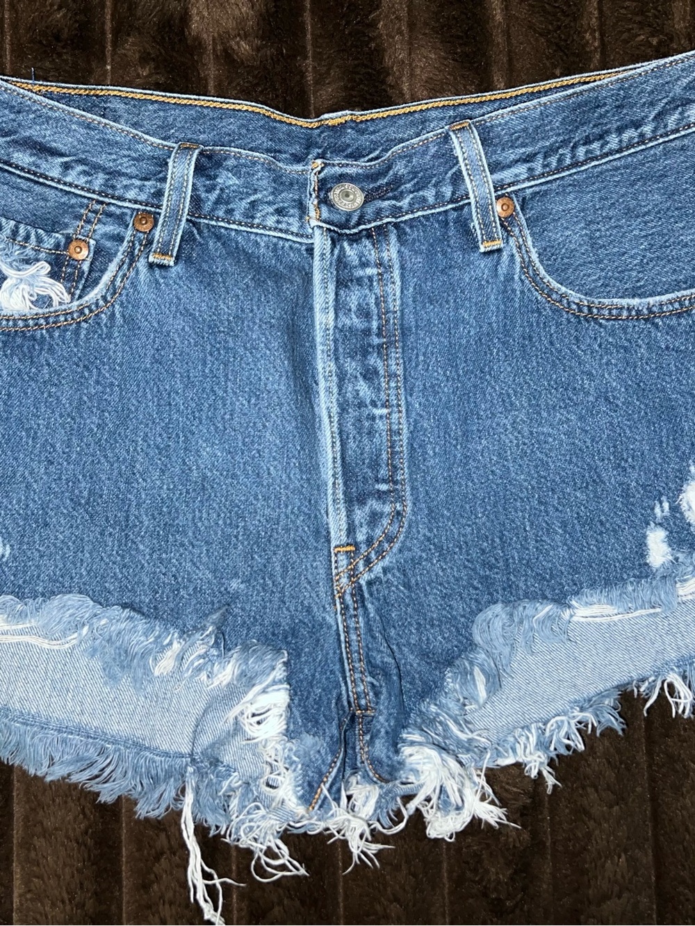 Cute Women’s Levi’s Shorts Size 14 (32)